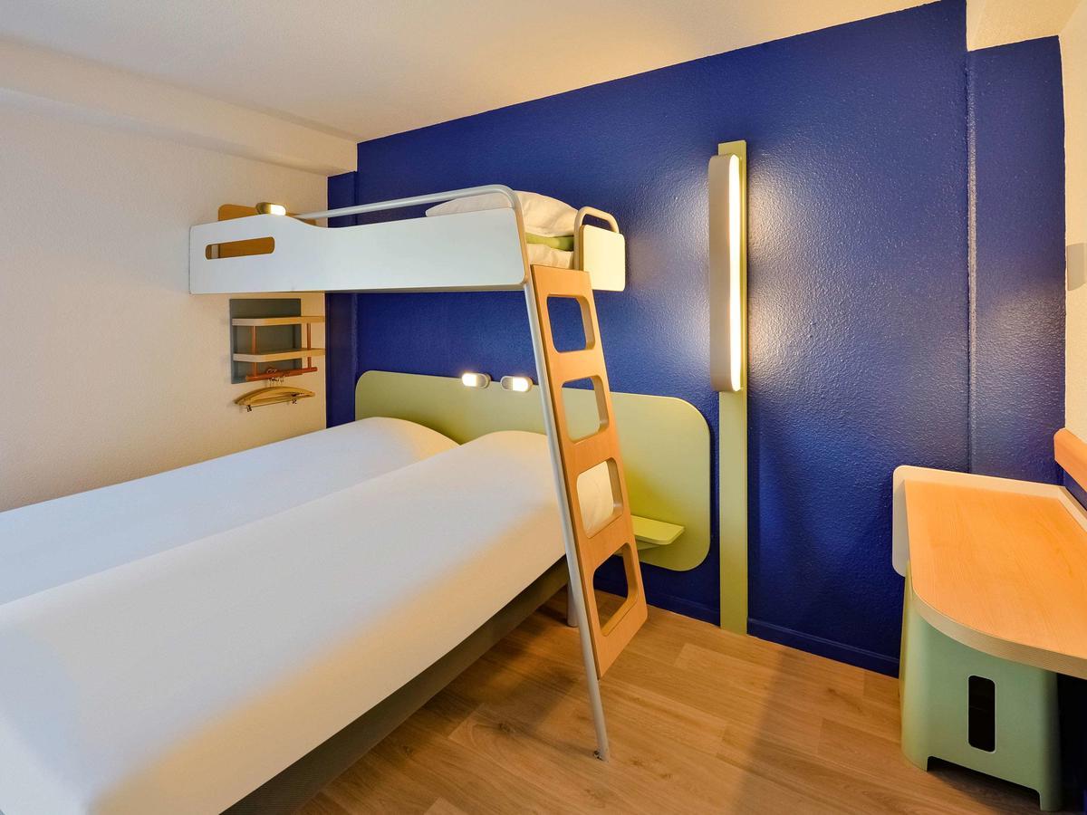Ibis Budget Chambery Centre Ville Chambéry Exterior foto