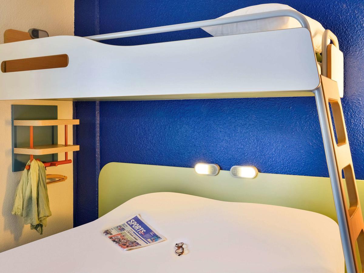 Ibis Budget Chambery Centre Ville Chambéry Exterior foto