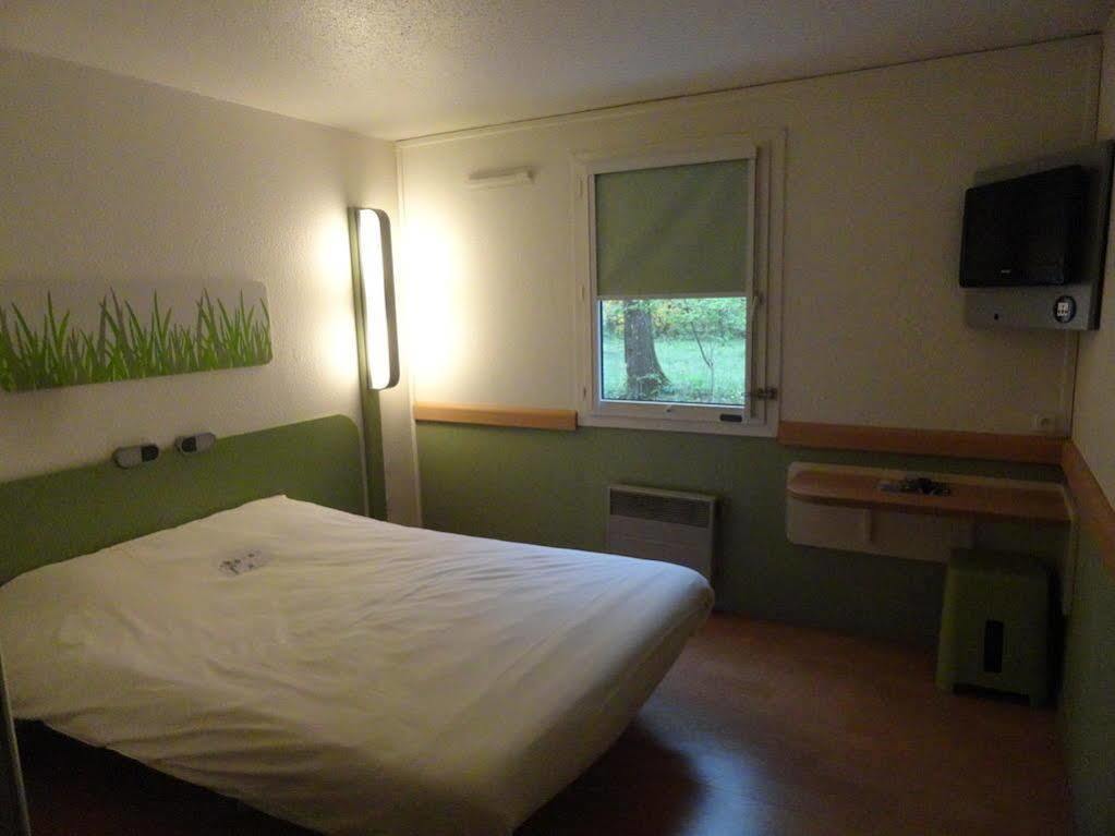 Ibis Budget Chambery Centre Ville Chambéry Exterior foto