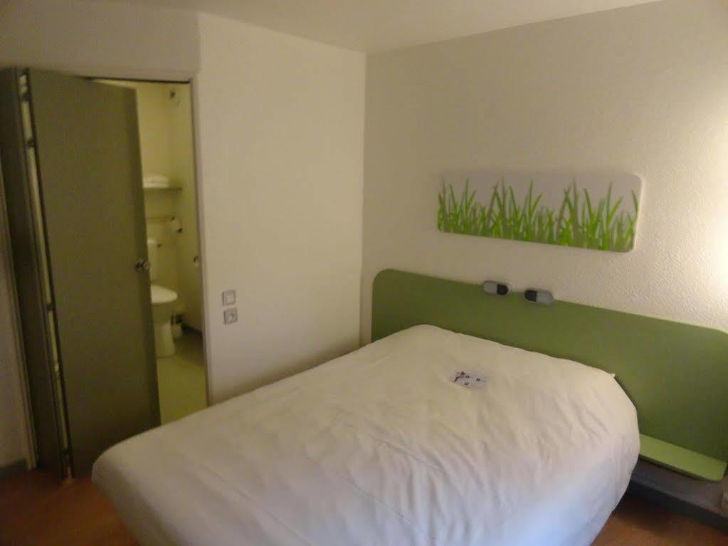 Ibis Budget Chambery Centre Ville Chambéry Exterior foto
